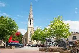 Baby sitting et garde d'enfants à domicile à Bournezeau 85480, village du bocage vendéen