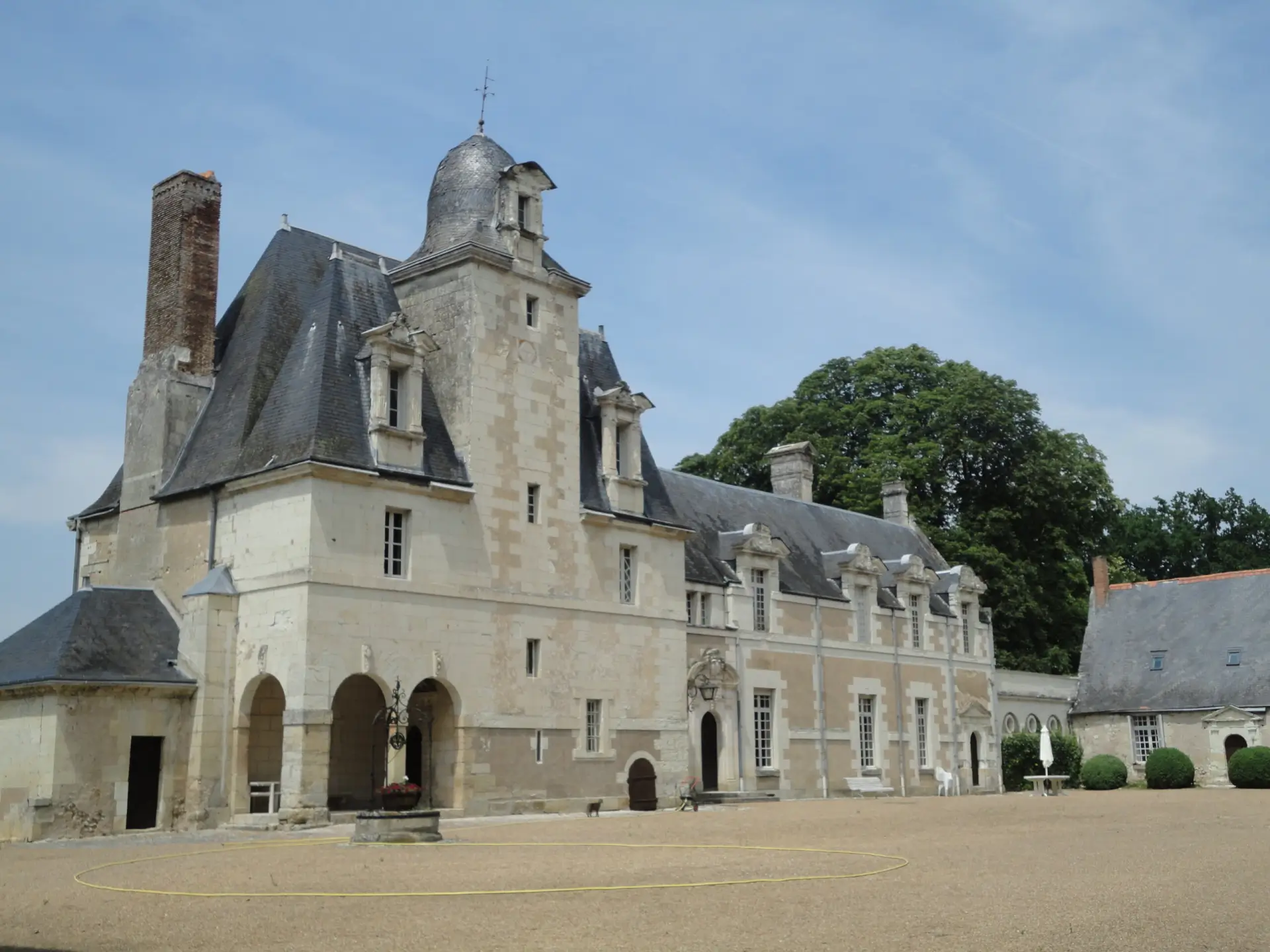 Vue de Château-la-Vallière (37330) - Étang et patrimoine du nord-ouest Touraine