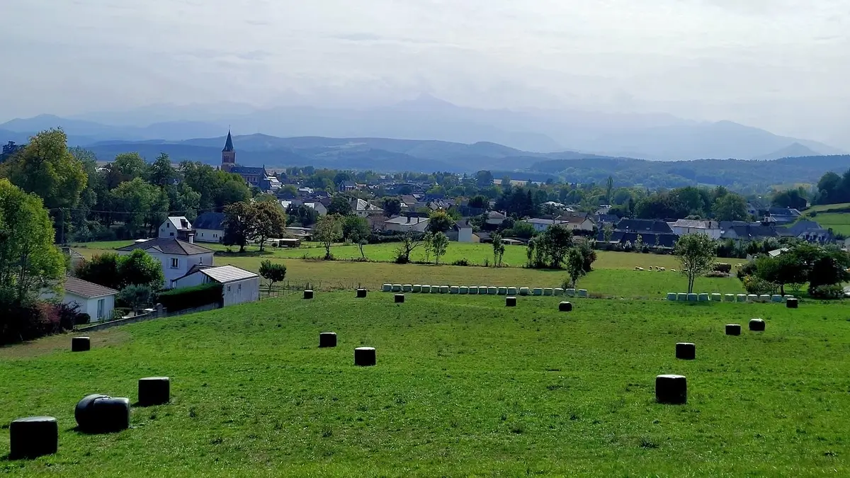 Village d'Ossun, Hautes-Pyrénées, proche de Tarbes