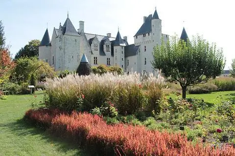 Village de Ligré en Indre-et-Loire - vallée de la Loire